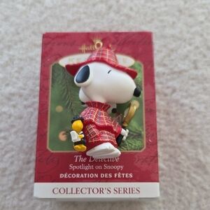 Hallmark Keepsake Spotlight On Snoopy - The Detective - 2000